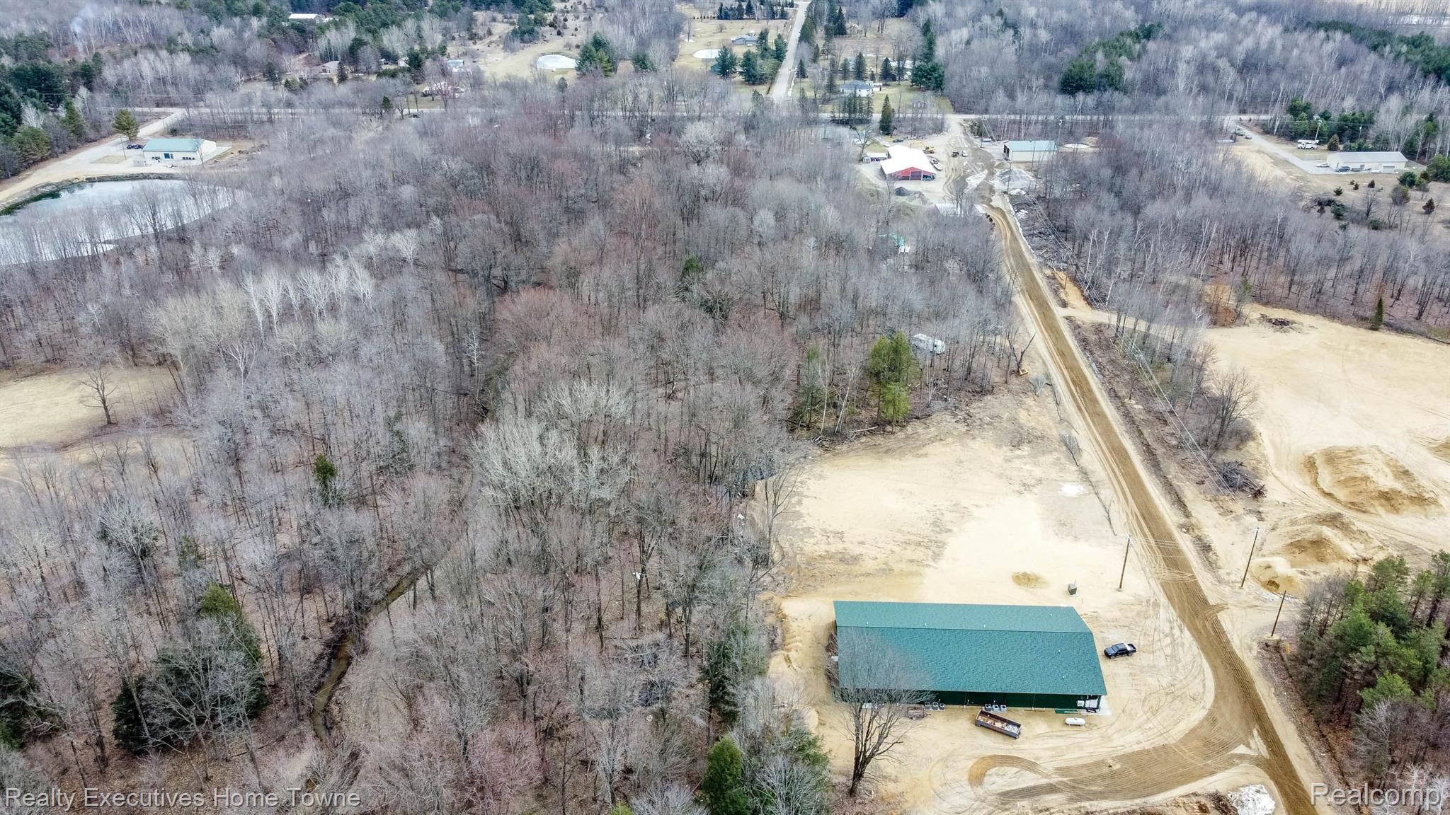 3606 Smokey Ridge Vassar, MI 48768 - Photo 8 of 18 Gallery Image 8