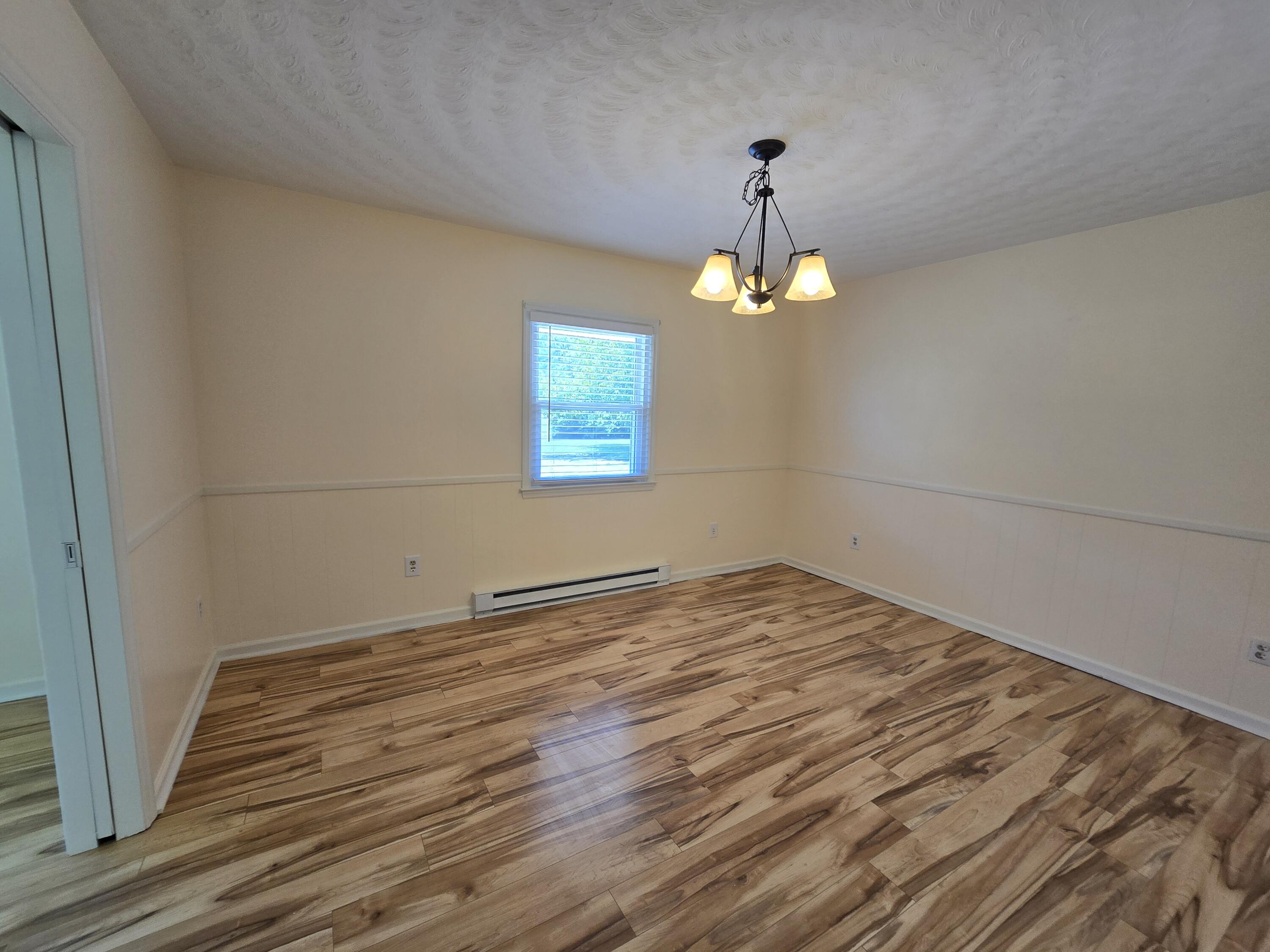 394 Craig Creek Road Eagle Rock, VA 24085 - Photo 4 of 25 Craig Ck Dining Room