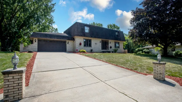 $375,000 | 5188 West Laxita Drive, La Porte, IN 46350