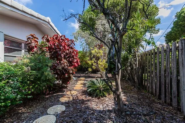 a view of a garden with flowers