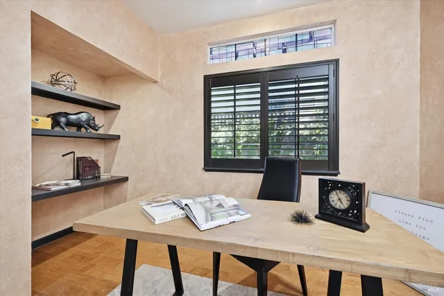 $1,669,000 | 28 South Newport Drive, Napa, CA 94559