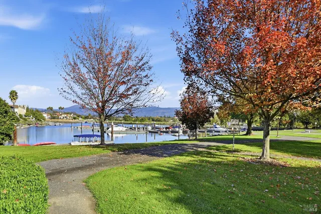 $1,669,000 | 28 South Newport Drive, Napa, CA 94559