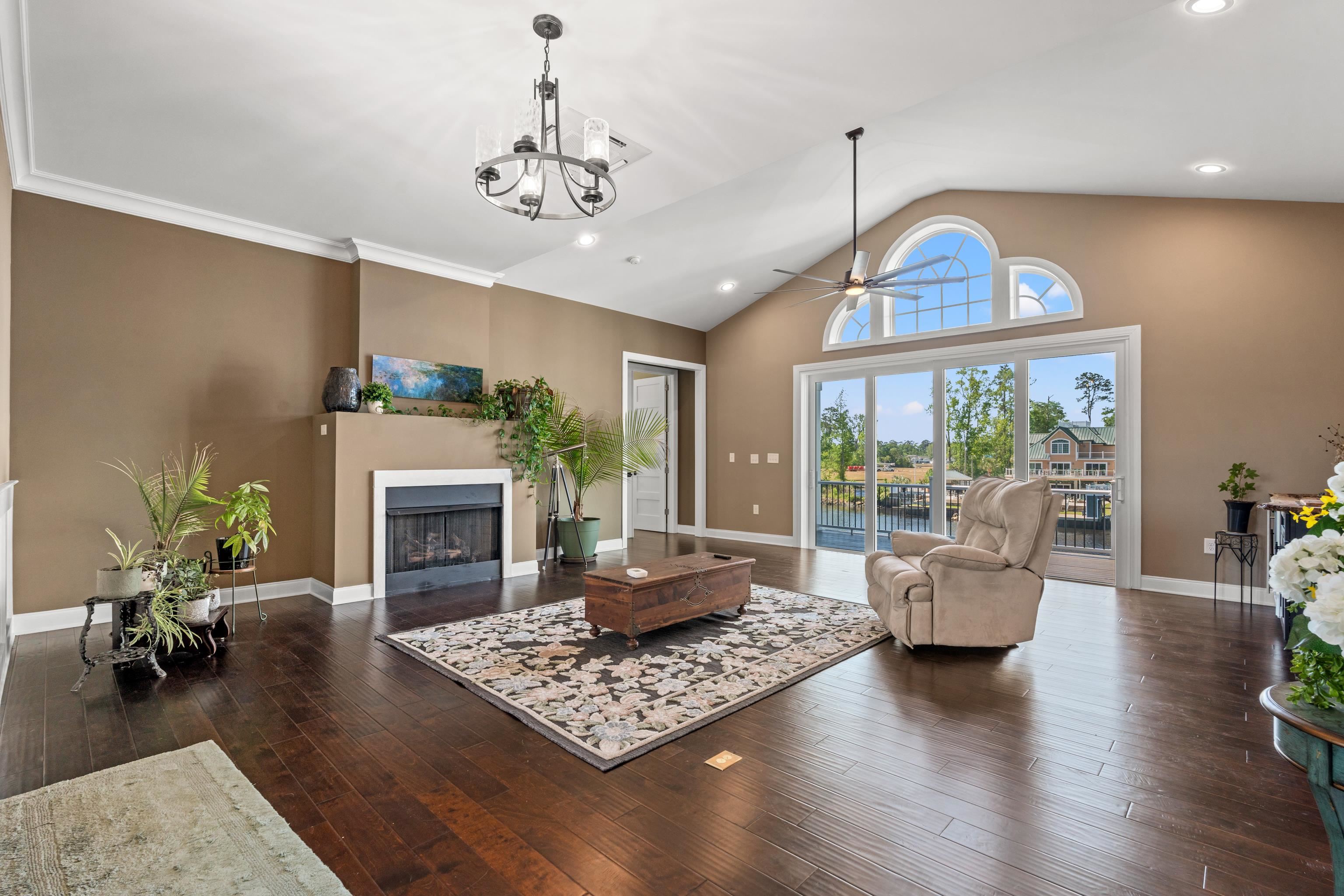 2618 Riverside Drive Myrtle Beach, SC 29579 - Photo 4 of 47