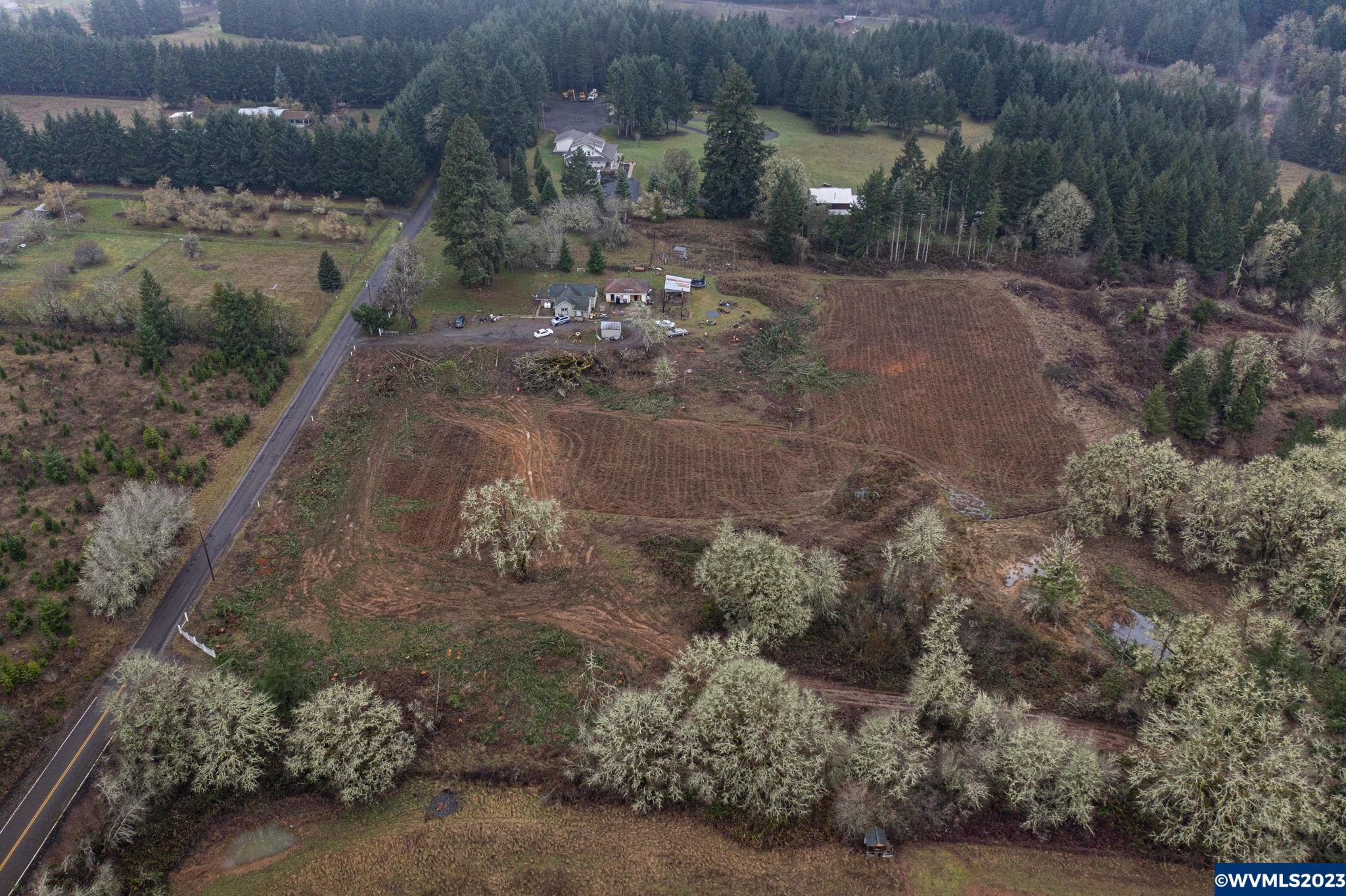 24809 Larson Road Monroe, OR 97456 - Photo 16 of 22 Gallery Image 16