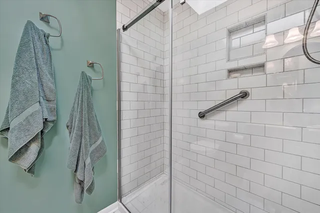 $710,000 | 80 Windlass Pointe Drive, Unit 80, Moneta, VA 24121