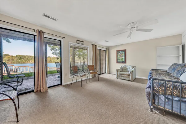 $678,000 | 80 Windlass Pointe Drive, Unit 80, Moneta, VA 24121