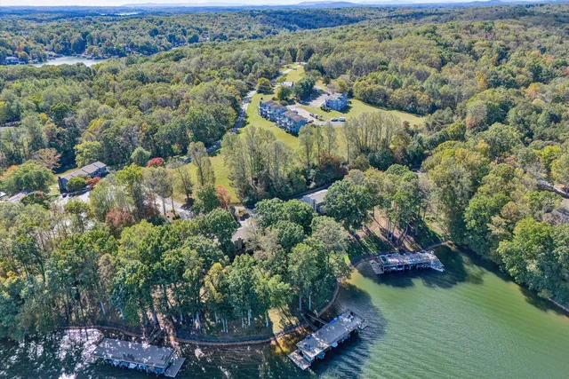 $710,000 | 80 Windlass Pointe Drive, Unit 80, Moneta, VA 24121