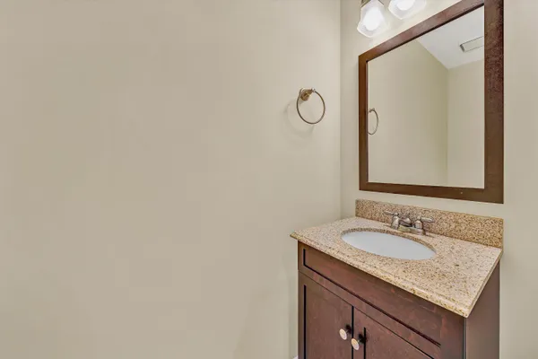 $678,000 | 80 Windlass Pointe Drive, Unit 80, Moneta, VA 24121