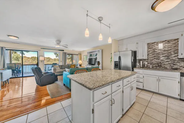 $678,000 | 80 Windlass Pointe Drive, Unit 80, Moneta, VA 24121