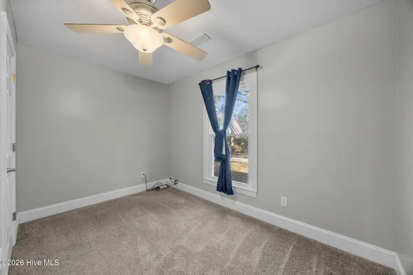 $299,000 | 9925 Highway 53, Burgaw, NC 28425