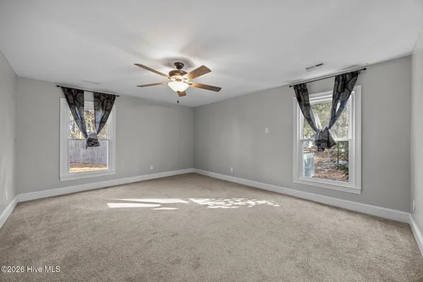 $299,000 | 9925 Highway 53, Burgaw, NC 28425