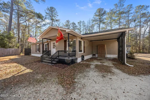 $299,000 | 9925 Highway 53, Burgaw, NC 28425