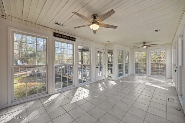 $299,000 | 9925 Highway 53, Burgaw, NC 28425