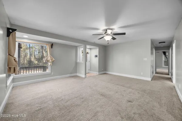 $299,000 | 9925 Highway 53, Burgaw, NC 28425