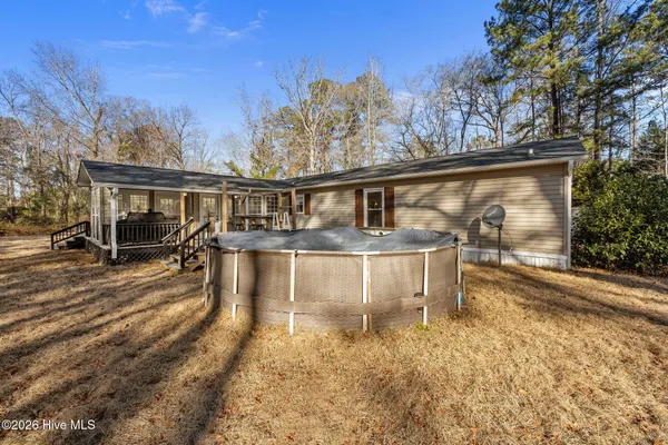 $299,000 | 9925 Highway 53, Burgaw, NC 28425