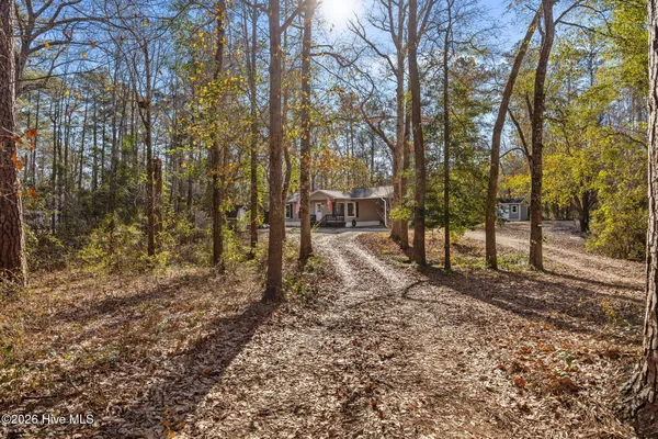 $299,000 | 9925 Highway 53, Burgaw, NC 28425