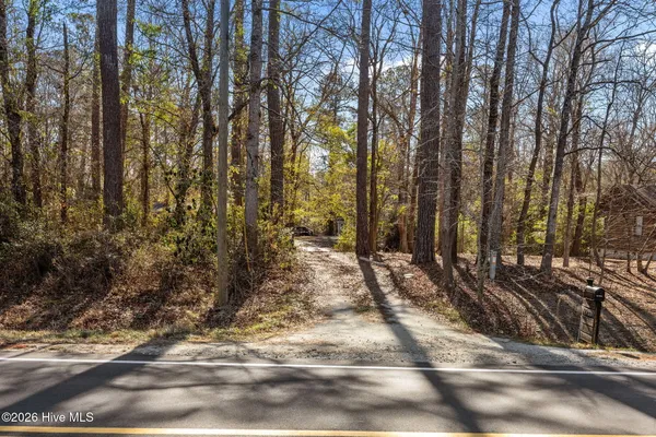 $299,000 | 9925 Highway 53, Burgaw, NC 28425