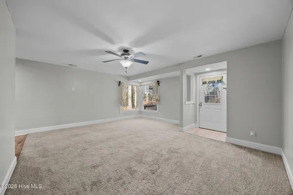 $299,000 | 9925 Highway 53, Burgaw, NC 28425