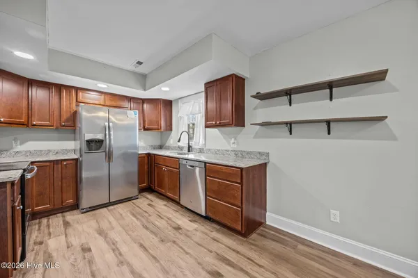 $299,000 | 9925 Highway 53, Burgaw, NC 28425