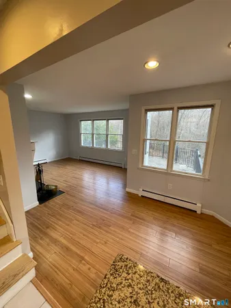 $2,990 | 34 Rossi Avenue, Stonington, CT 06379