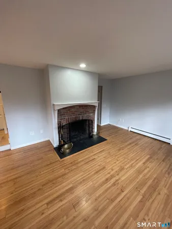 $2,990 | 34 Rossi Avenue, Stonington, CT 06379