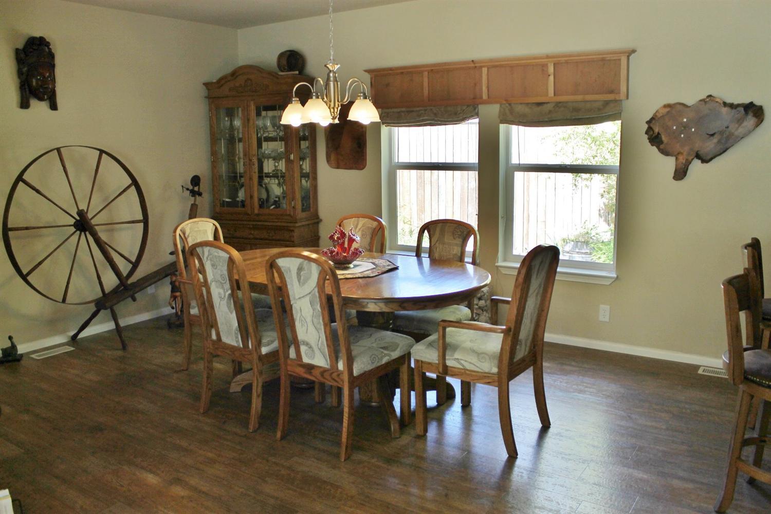 1225 South Stage Road Medford, OR 97501 - Photo 15 of 27 Additional Photo