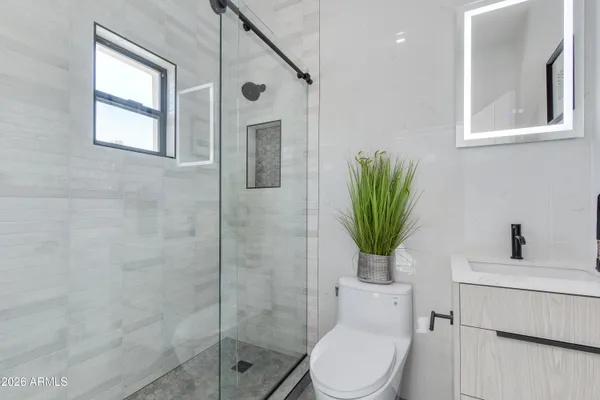 $2,099,000 | 3446 North 47th Street, Phoenix, AZ 85018