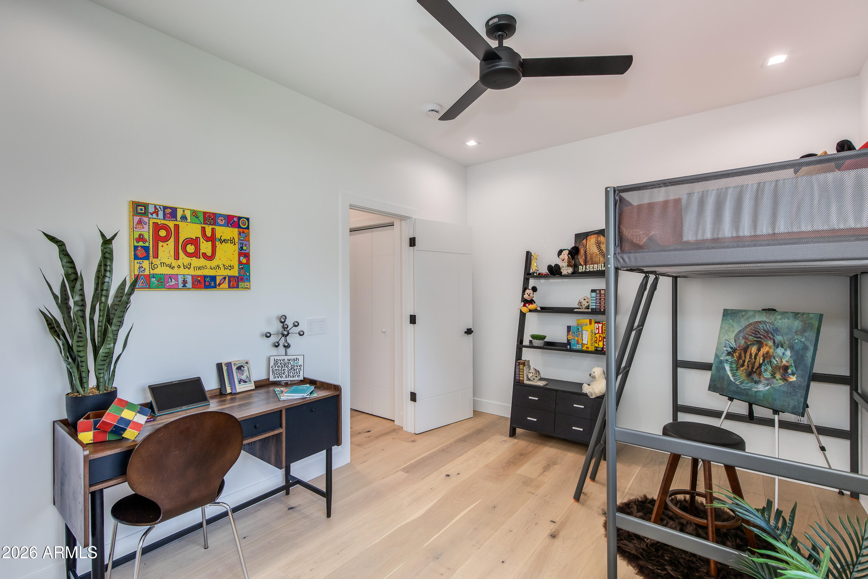3446 North 47th Street Phoenix, AZ 85018 - Photo 15 of 22 27-47th