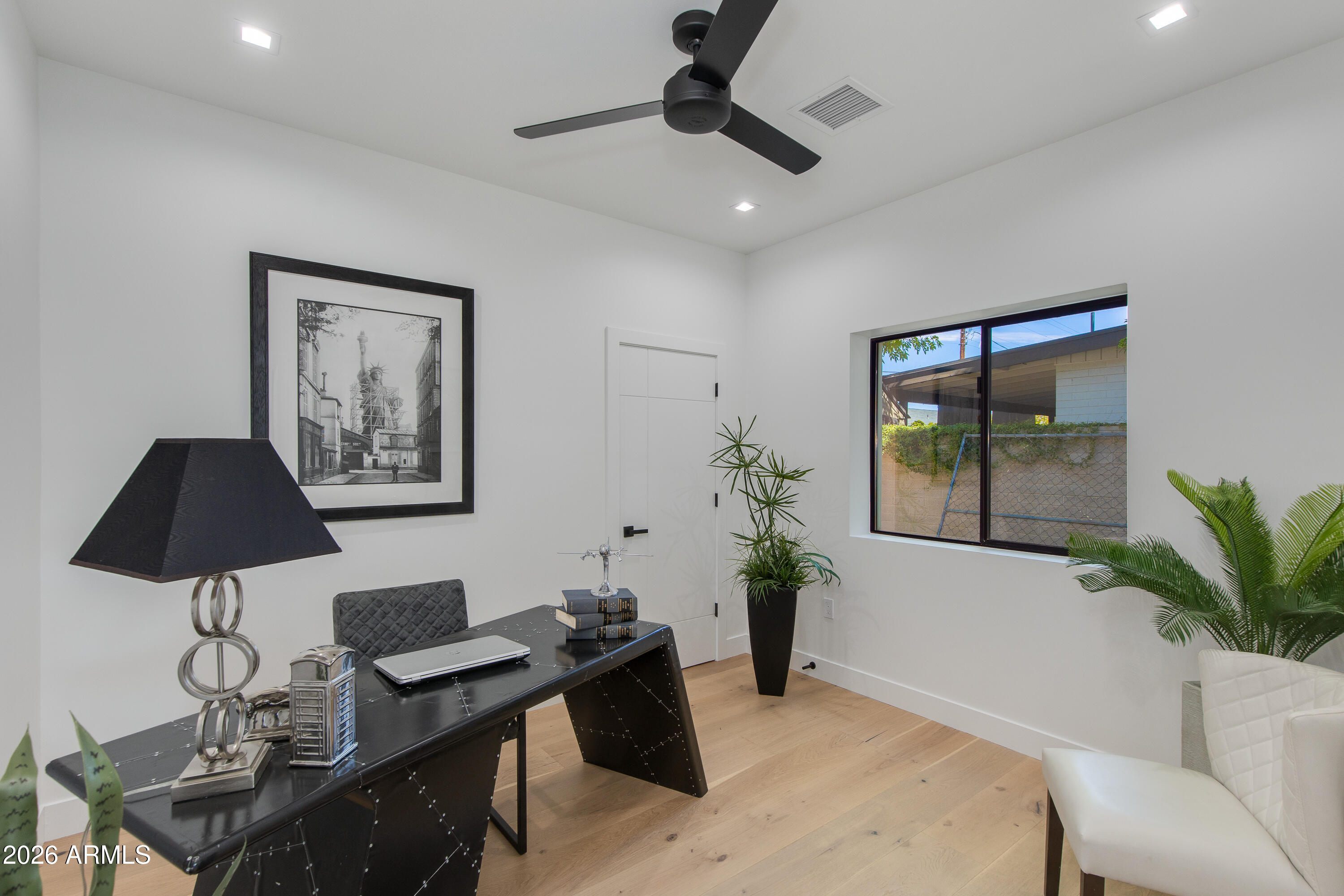 3446 North 47th Street Phoenix, AZ 85018 - Photo 17 of 22 29-47th