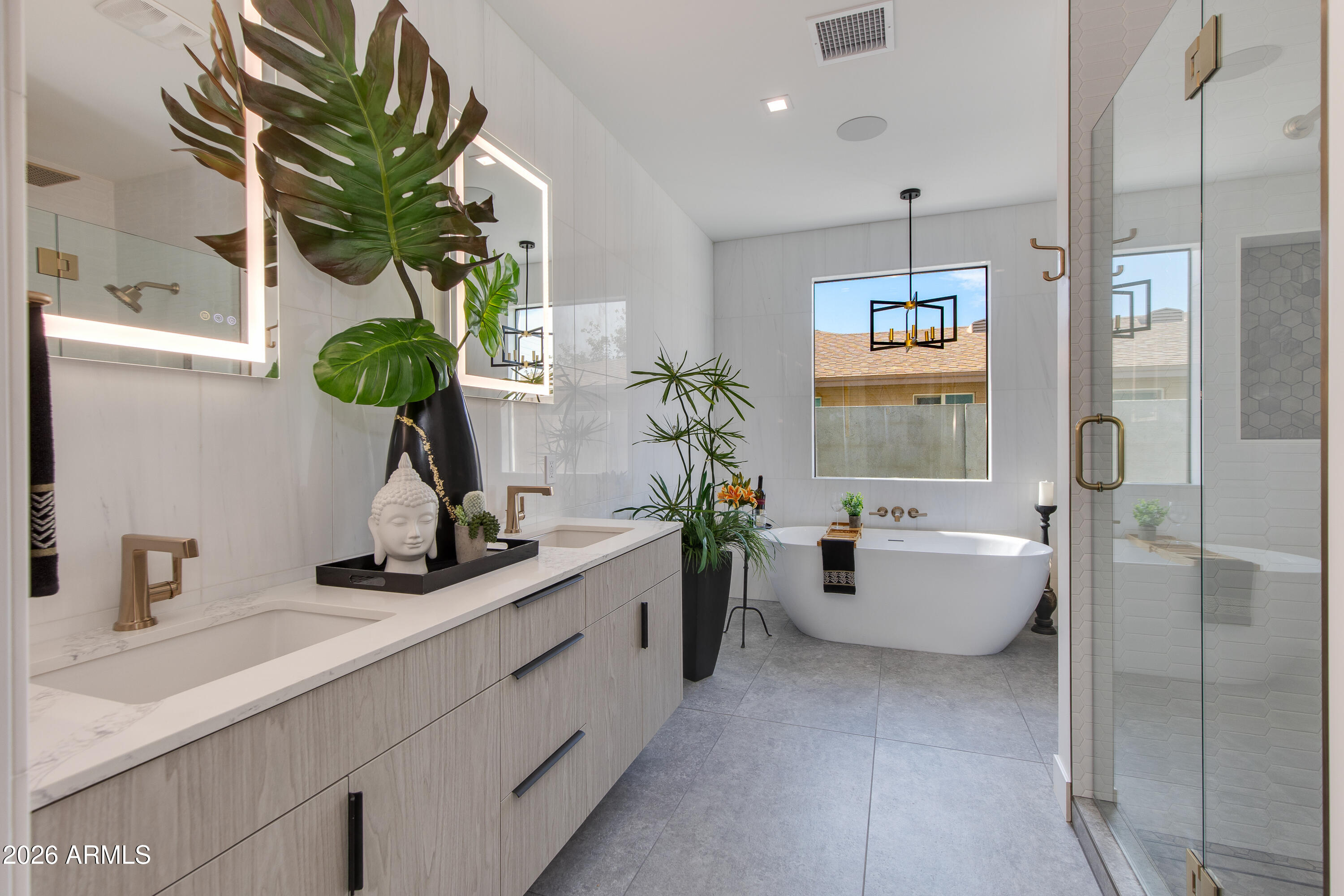 3446 North 47th Street Phoenix, AZ 85018 - Photo 9 of 22 16-47th