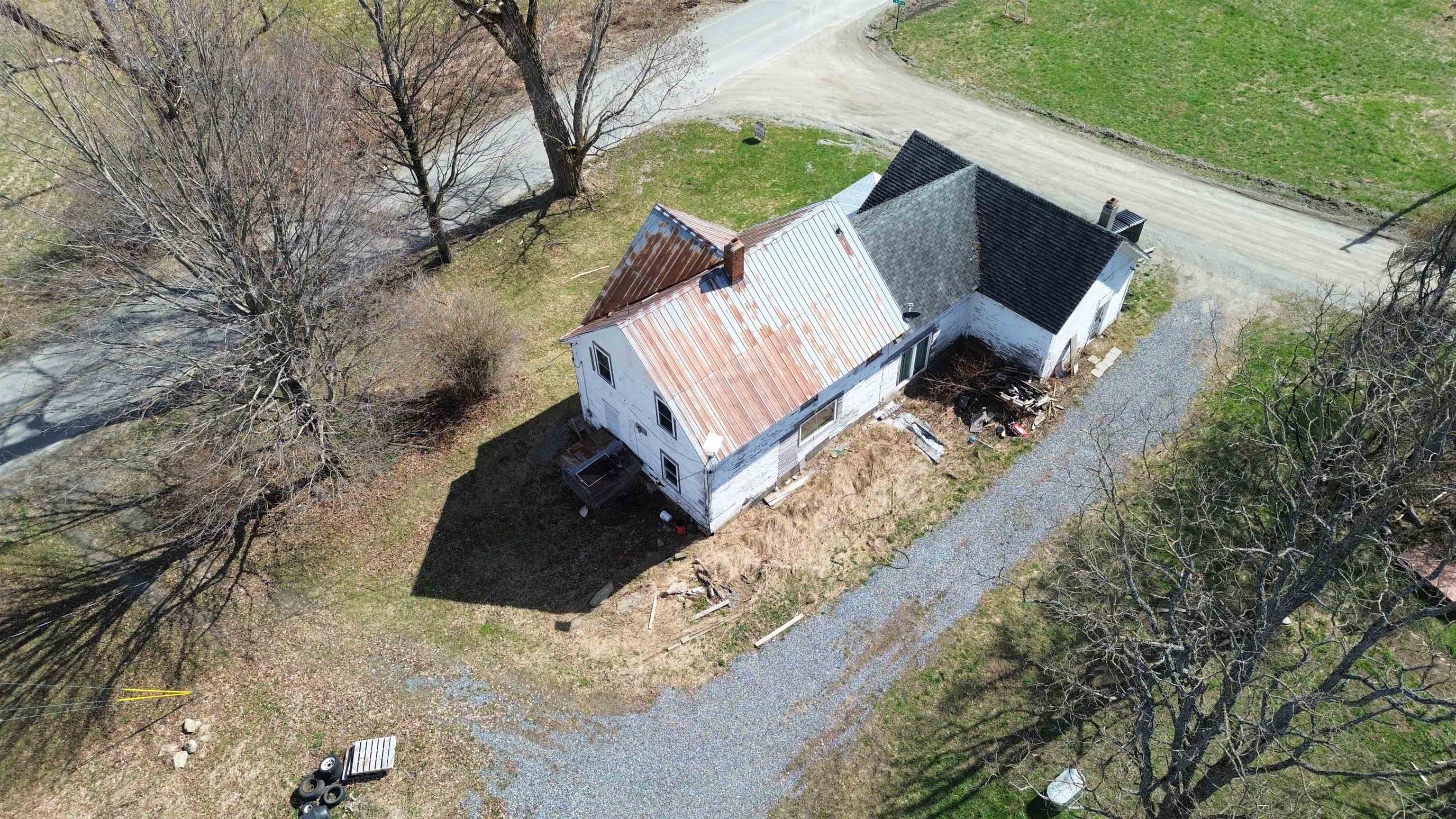 12 Baraw Road Lowell, VT 05847 - Photo 2 of 31