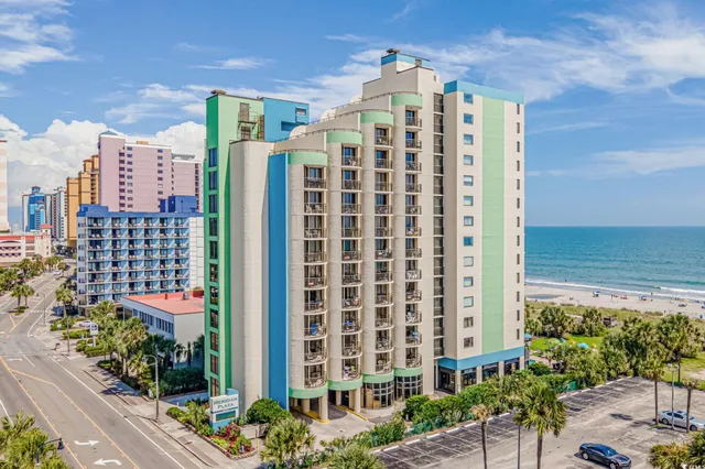 $199,900 | 2310 North Ocean Boulevard, Unit 204, Myrtle Beach, SC 29577