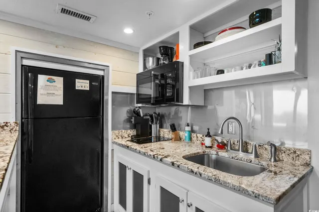 $199,900 | 2310 North Ocean Boulevard, Unit 204, Myrtle Beach, SC 29577