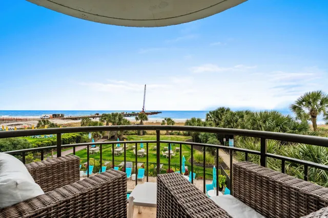 $199,900 | 2310 North Ocean Boulevard, Unit 204, Myrtle Beach, SC 29577