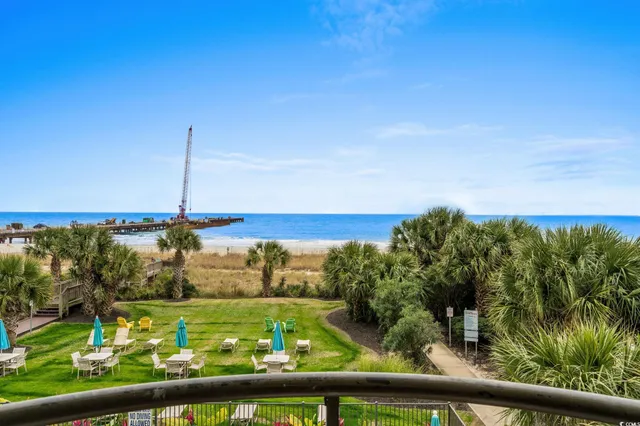 $199,900 | 2310 North Ocean Boulevard, Unit 204, Myrtle Beach, SC 29577