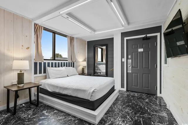 $199,900 | 2310 North Ocean Boulevard, Unit 204, Myrtle Beach, SC 29577