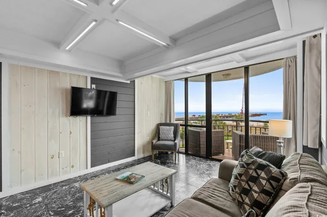 $199,900 | 2310 North Ocean Boulevard, Unit 204, Myrtle Beach, SC 29577