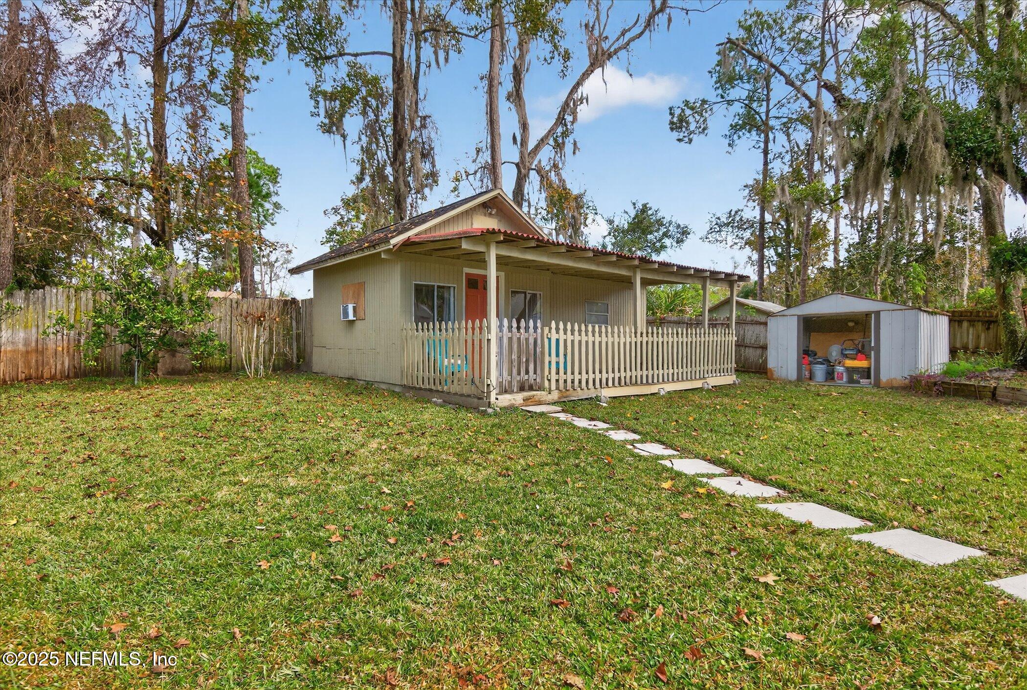 3177 Loretto Road Jacksonville, FL 32223 - Photo 25 of 31 35-3177-Loretto-Rd-WindowStill