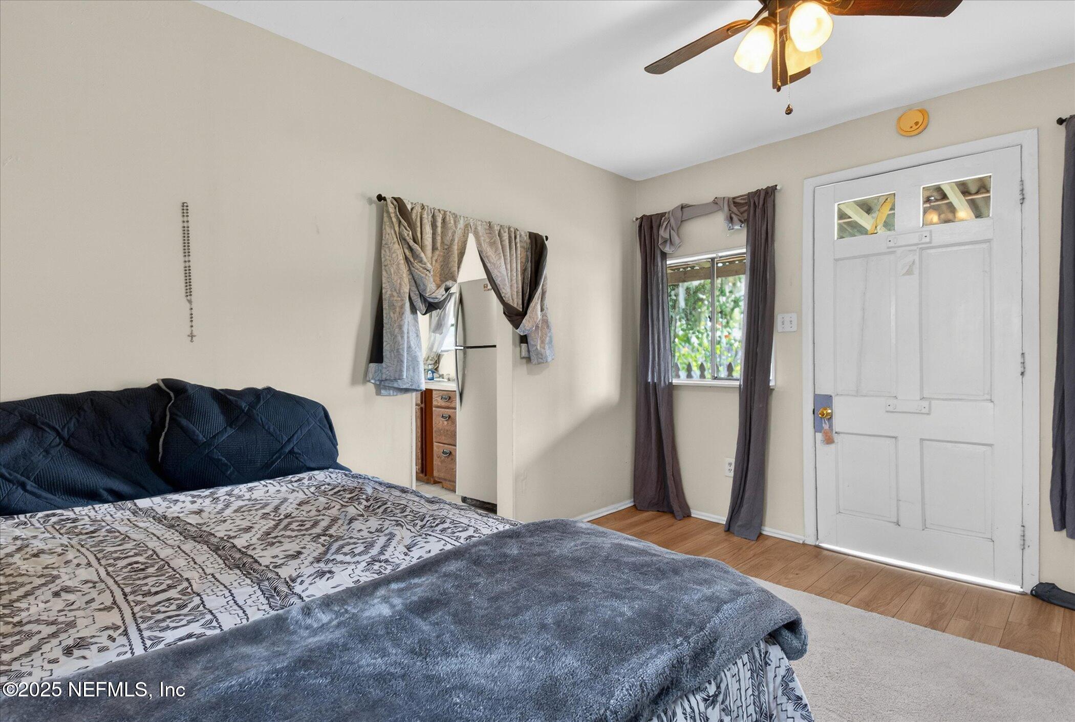 3177 Loretto Road Jacksonville, FL 32223 - Photo 28 of 31 39-3177-Loretto-Rd-WindowStill