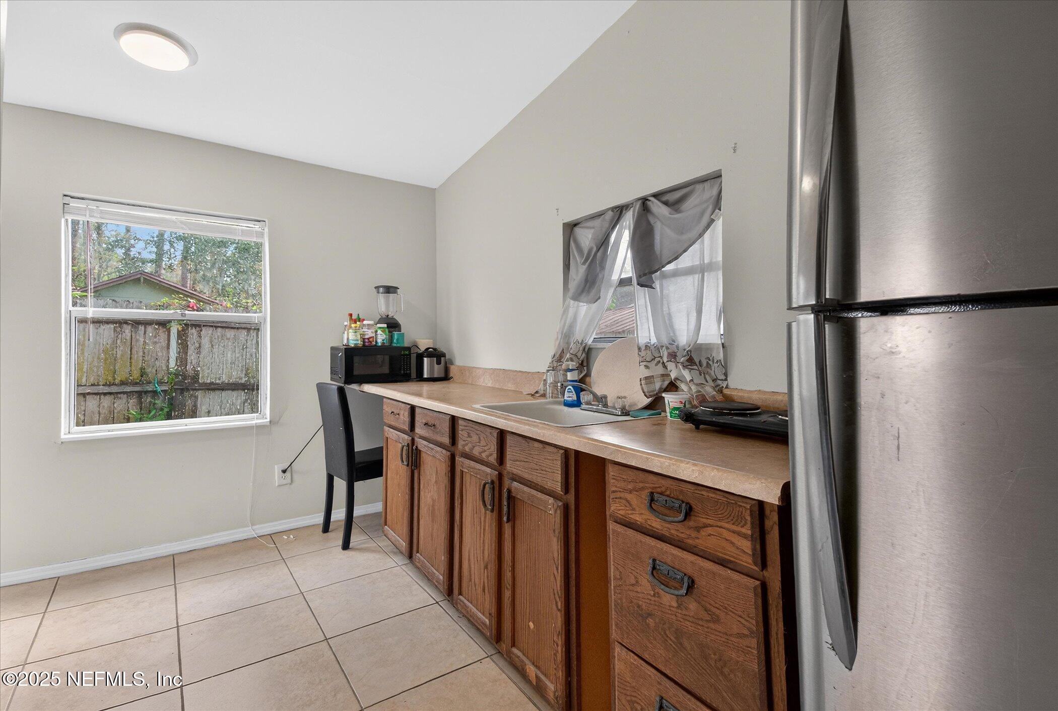 3177 Loretto Road Jacksonville, FL 32223 - Photo 29 of 31 40-3177-Loretto-Rd-WindowStill