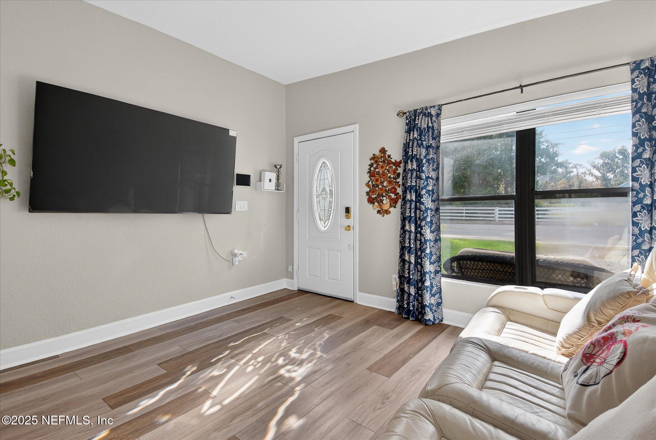 3177 Loretto Road Jacksonville, FL 32223 - Photo 5 of 31 10-3177-Loretto-Rd-WindowStill