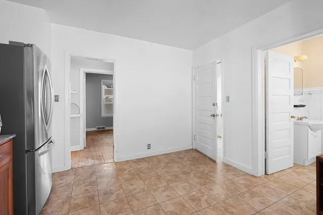 $275,000 | 425 East Summer Street, Appleton, WI 54911