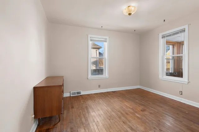 $275,000 | 425 East Summer Street, Appleton, WI 54911