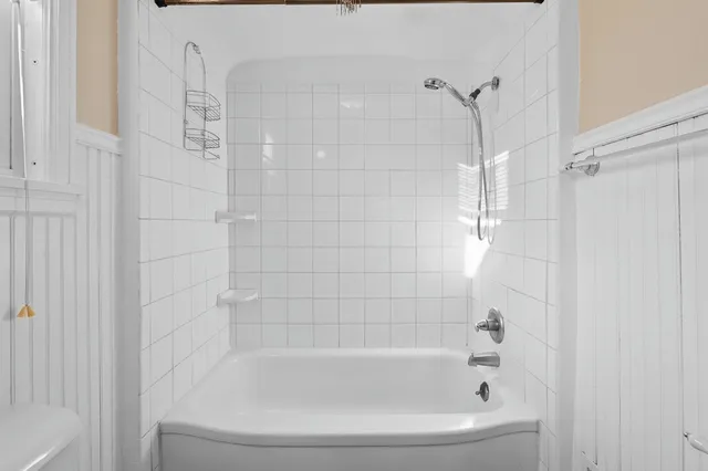 $275,000 | 425 East Summer Street, Appleton, WI 54911