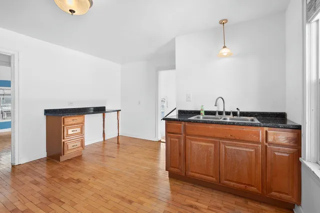 $275,000 | 425 East Summer Street, Appleton, WI 54911