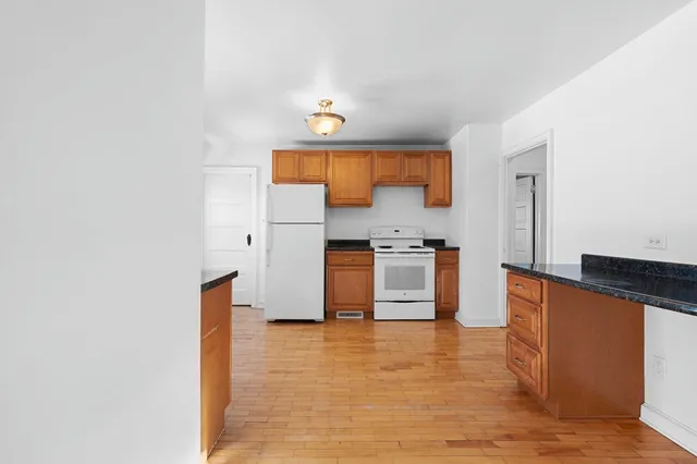 $275,000 | 425 East Summer Street, Appleton, WI 54911