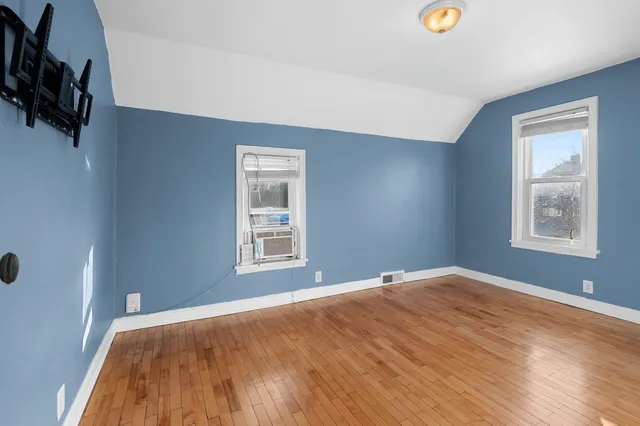 $275,000 | 425 East Summer Street, Appleton, WI 54911