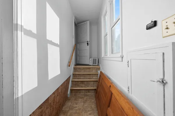 $250,000 | 425 East Summer Street, Appleton, WI 54911