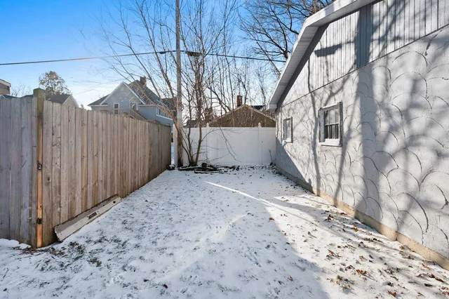 $275,000 | 425 East Summer Street, Appleton, WI 54911