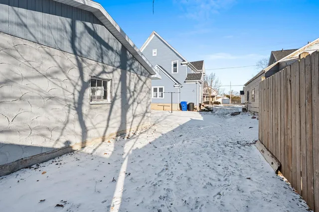 $275,000 | 425 East Summer Street, Appleton, WI 54911